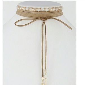 🆕️ Tan Beaded Choker Necklace